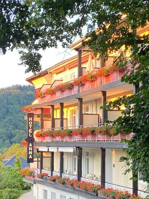 Hotel Anna บาเดนไวเลอร์ ภายนอก รูปภาพ