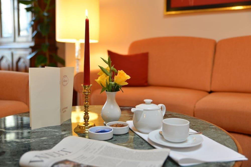Hotel Anna บาเดนไวเลอร์ ภายนอก รูปภาพ