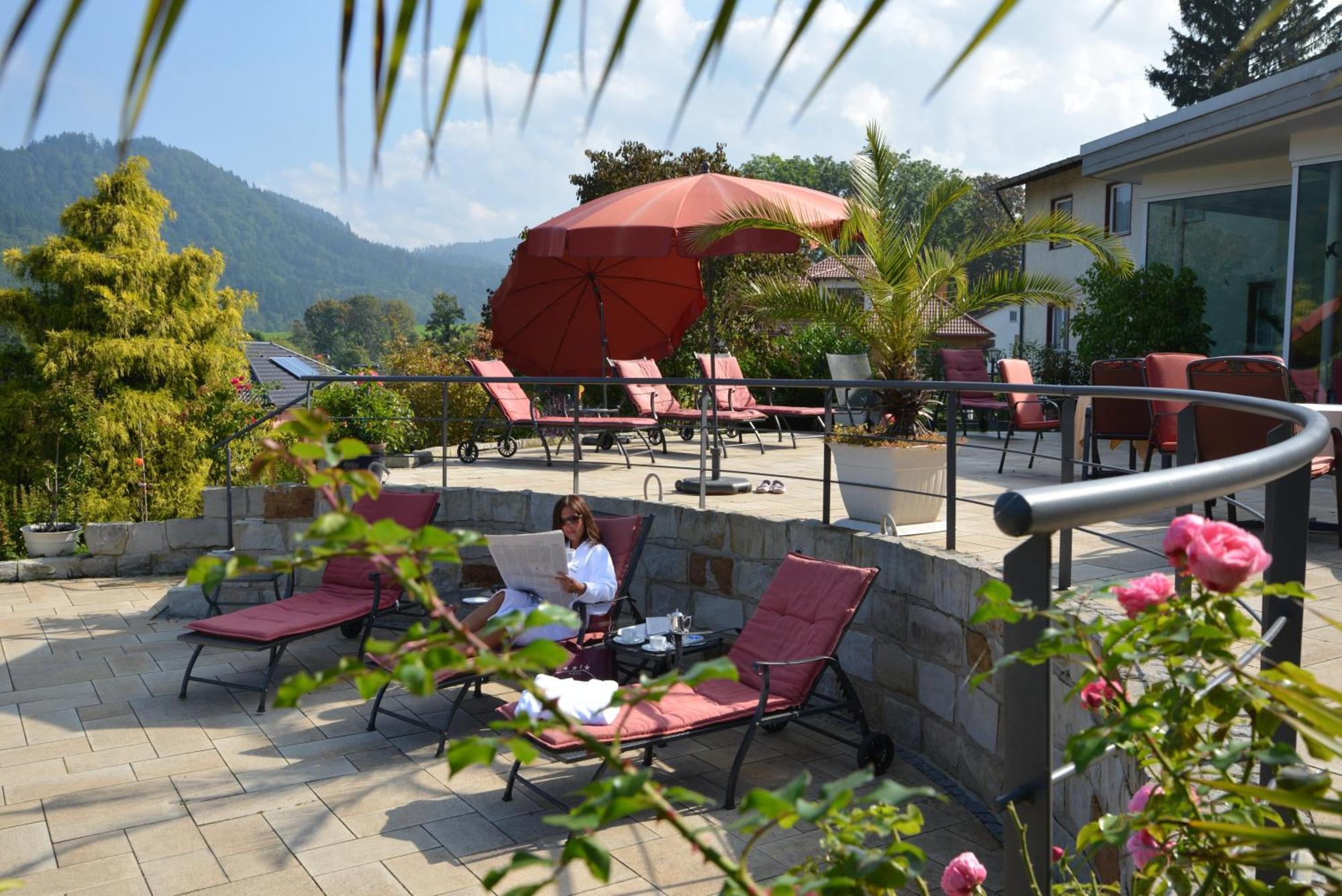 Hotel Anna บาเดนไวเลอร์ ภายนอก รูปภาพ