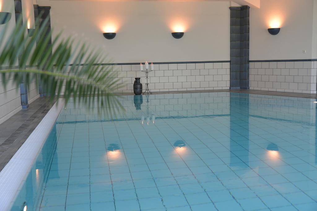 Hotel Anna บาเดนไวเลอร์ ภายนอก รูปภาพ